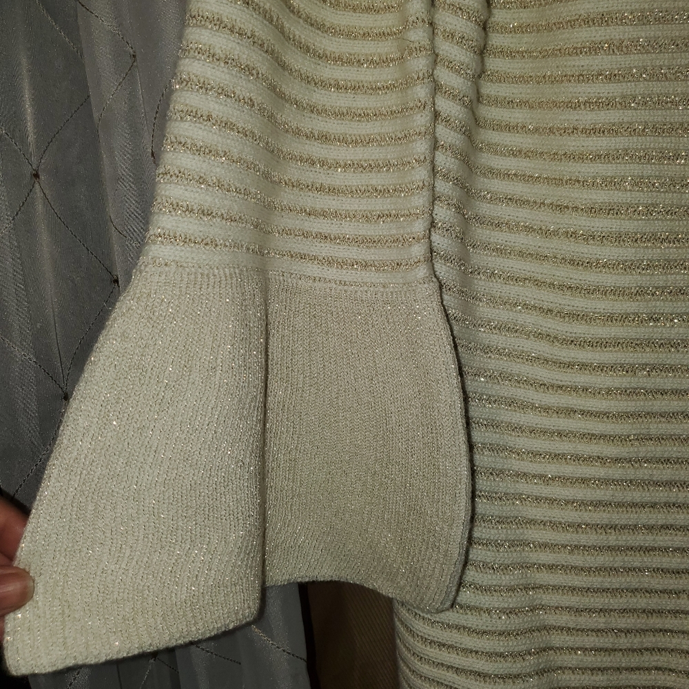 🌾CHICO'S💐 Ivory Gold Metallic Stripe Sweater
